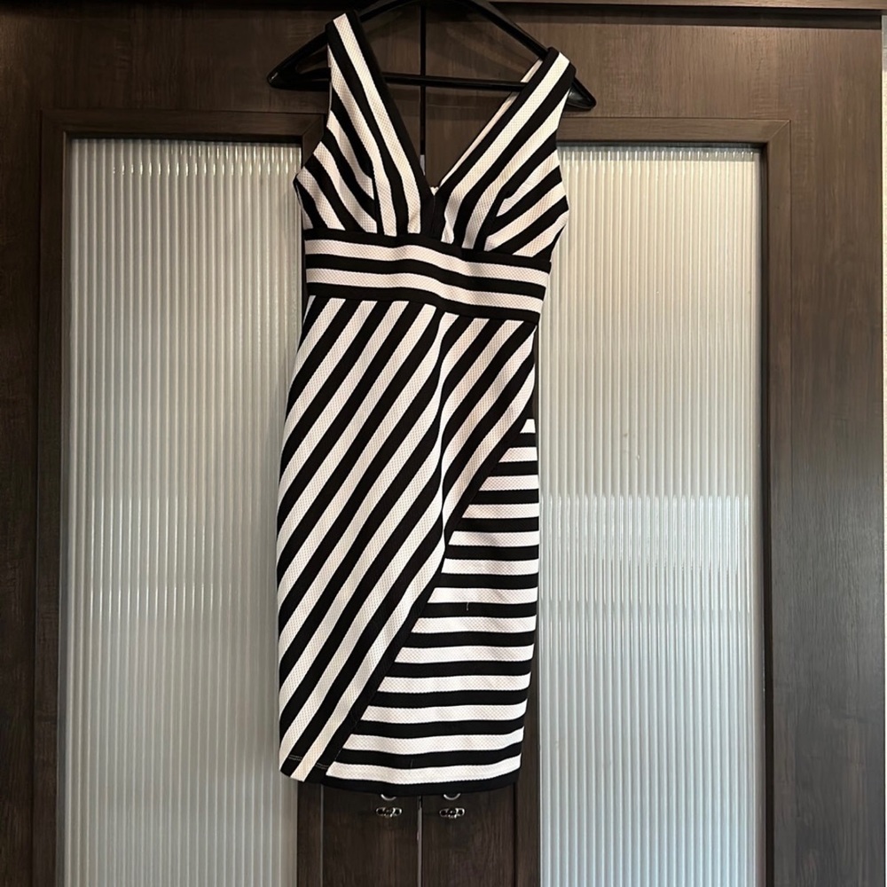 Black and white stripped fitted dress